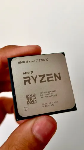Ryzen 7 5700X (Pronta entrega)