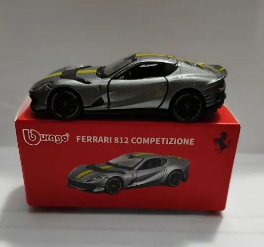 Ferrari 812 Competizione Burago 1:64