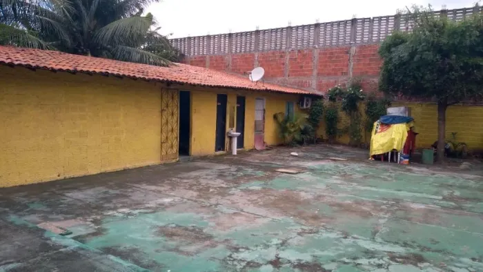 Terreno à venda em Messejana.
