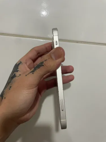 iPhone 12 - 64gb