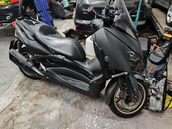 Xmax 2021 recem trocado CVT 