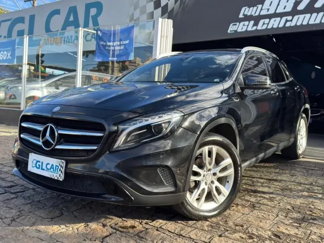 Mercedes-Benz GLA 200 Adv. 1.6/1.6 TB 16V Flex Aut. 2016