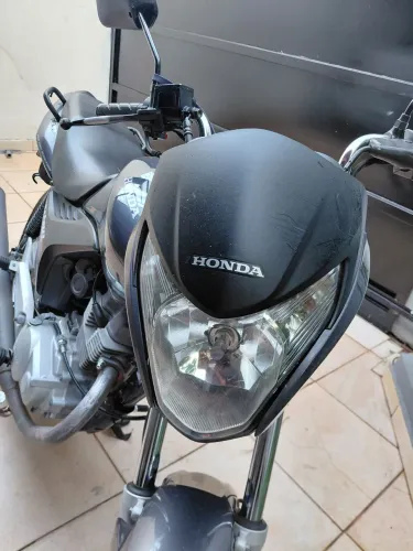 Vende-se