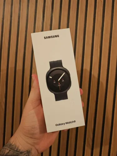 SAMSUNG GALAXY WATCH 9 - Preto - 44mm