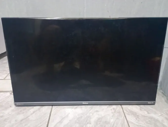 Tv smart 32 polegadas com defeito