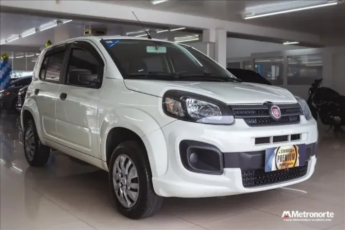 Carro para locação 600,00