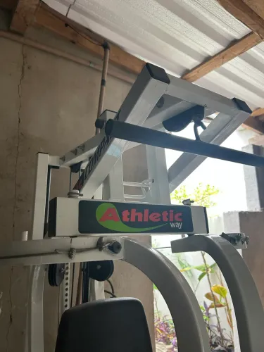 Estação de Musculação Athletic Way Compact - Completa e Conservada!