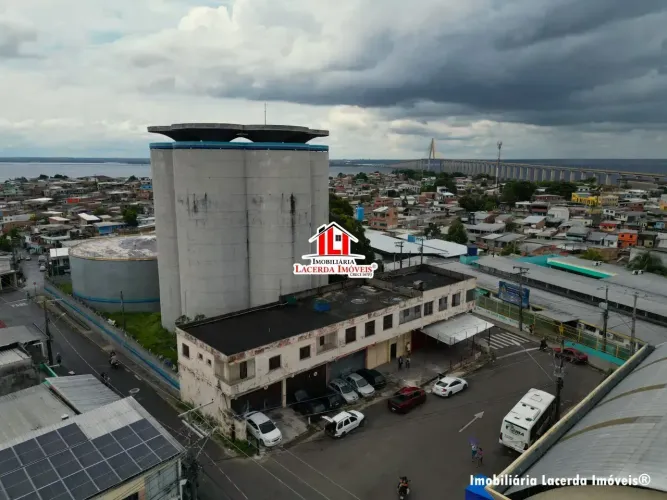 Prédio comercial na Compensa II com 515m² em Compensa - Manaus - AM