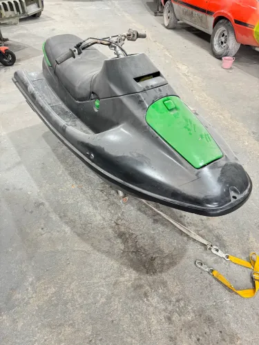 Jet ski 