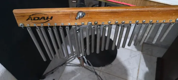 carrilhão com estantes