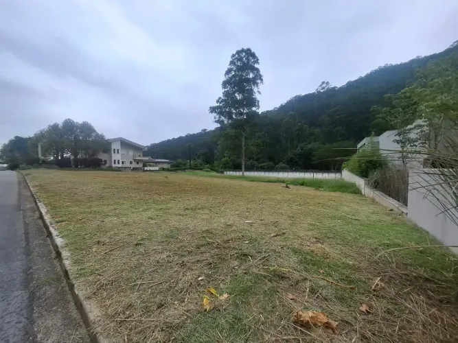 Lote a venda no Residencial Tamboré 1 Alphaville