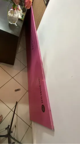 Estrutura de ferro para placa