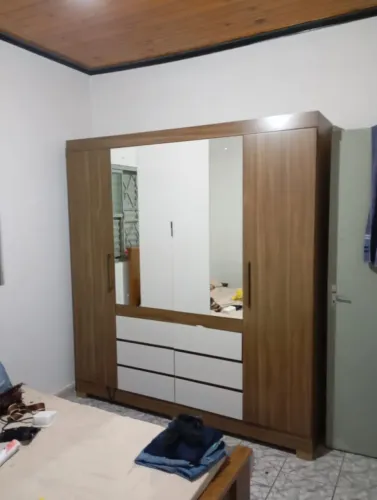 Guarda roupa 