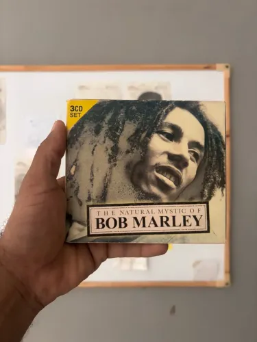 Coleção 3 cds do Bob Marley