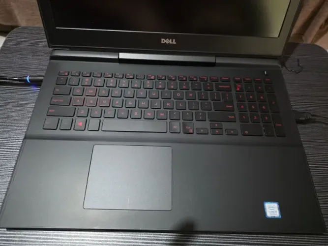 Dell Inspiron Core i7 - 16 GB. de memória - SSD NVME 256 GB.