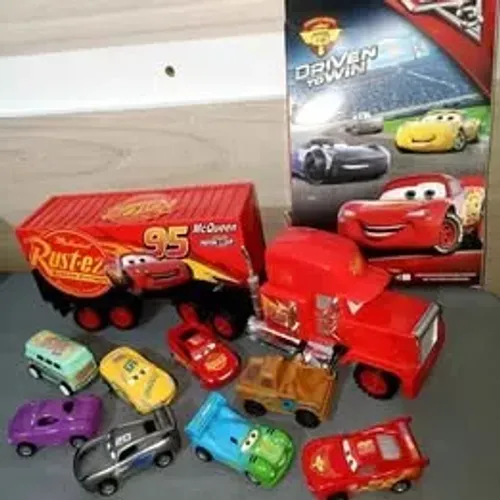 R$125 Kit camião mcqueen 39cm +8x carrinhos mcqueen miniaturas flecçao brinquedo mcqueen