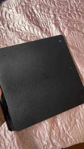 PLAYSTATION 4 SLIM 500GB SEM CONTA