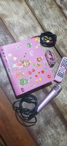 DVD Videoke Rosa infantil com micofone