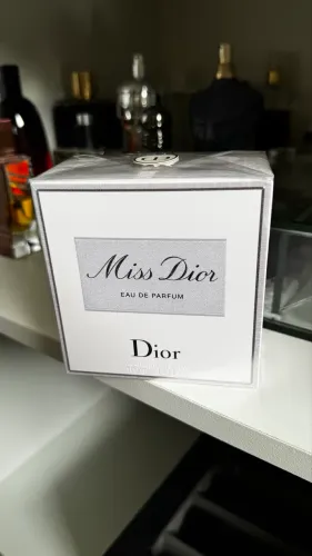 Perfume Miss Dior (ORIGINAL LACRADO)
