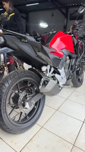 Cb300f/Honda