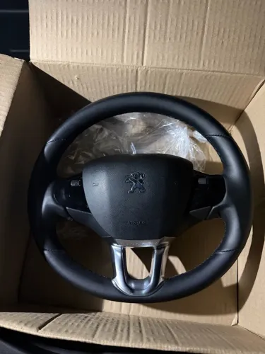 Vende-se Volante Peugeot 