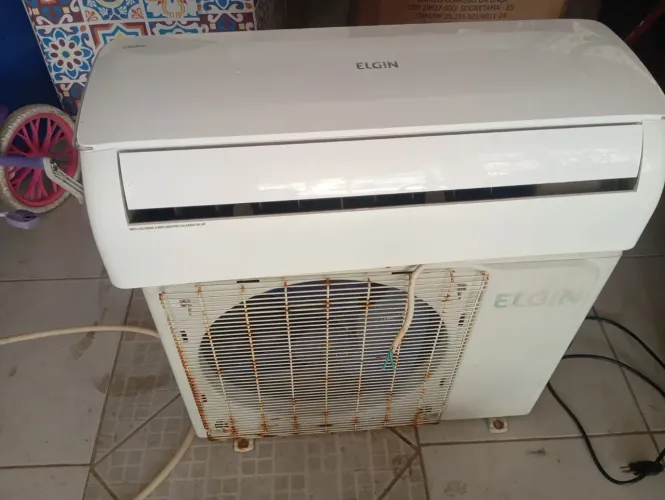 Ar condicionado Elgin convencional de 9.000BTU/h