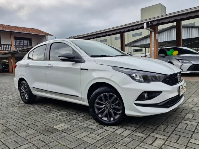 Fiat Cronos Drive 1.3 8V Flex 2020