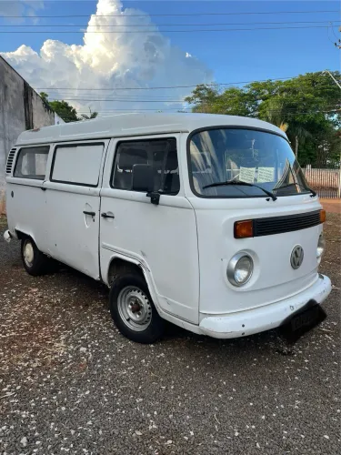 Volkswagen Kombi Standard/ Luxo/ Serie Prata 2005