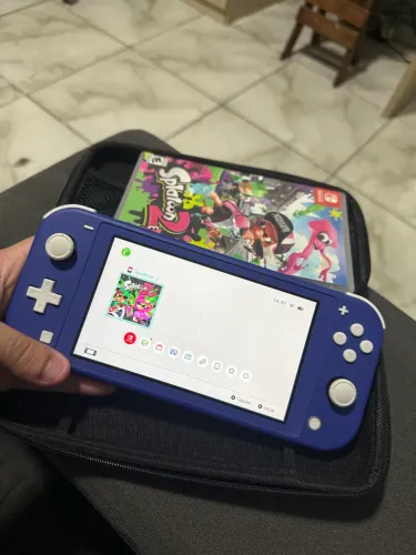 Switch Lite + Splatoon 2
