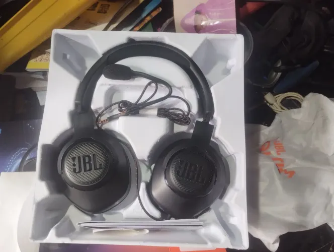 Headset JBL QUANTUM 100m2