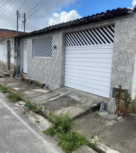CASA A VENDA NA DIVINÉIA