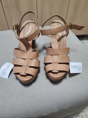 Sapatos femininos n? 35