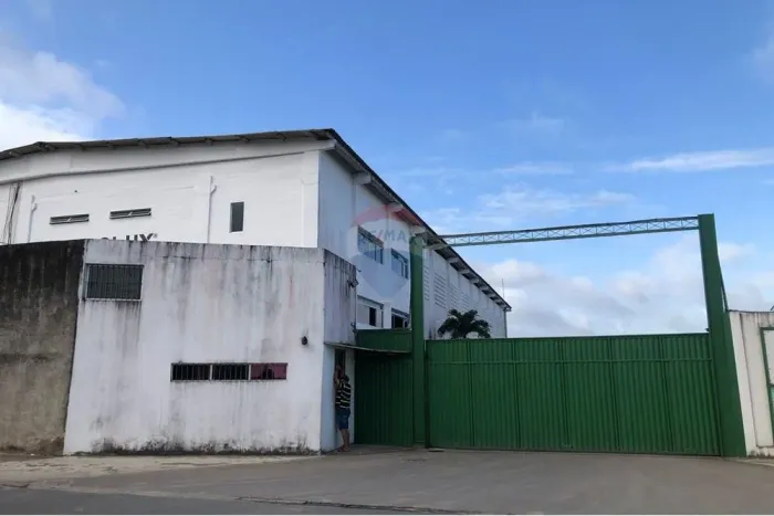 Galpão 3.000 m²