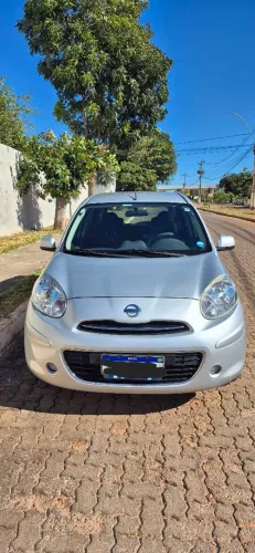 Nissan March SV 1.6 16V Flex Fuel 2014