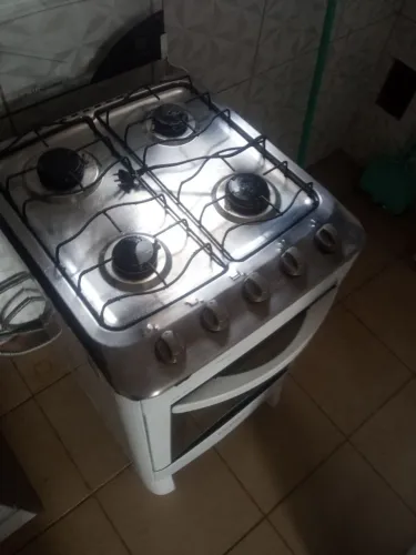 Fogão 4 bocas