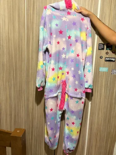 pijama de unicórnio