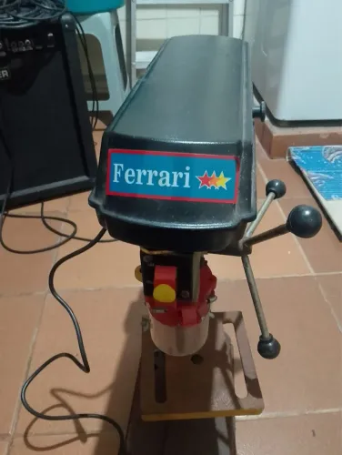 furadeira de bancada Ferrari FG 13B