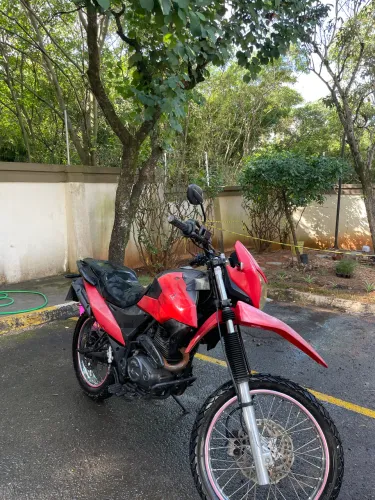 Vendo Shineray Explorer 2018 150cc
