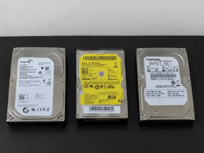 Hds orignais com saude em 100%, garantia de 3 meses, entrega gratis