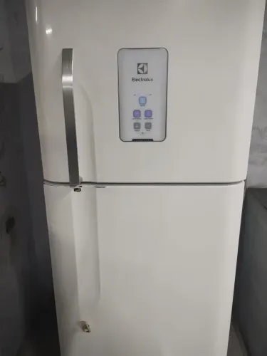 Geladeira Electrolux DFF44/DF44.