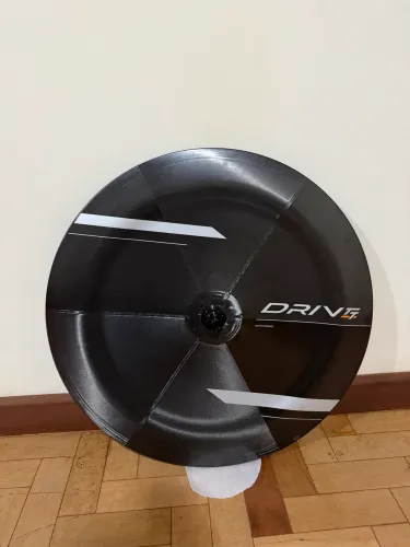 Roda fechada carbono elite drive TT com rolamento de cerâmica