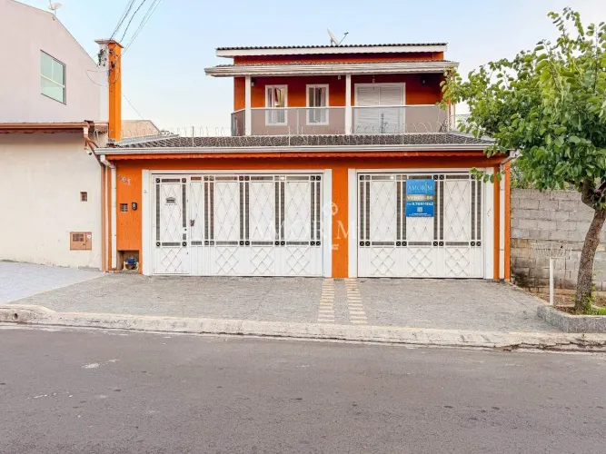 CASA NO PORTAL DOS IPÊS COM 3 QUARTOS 1 SUÍTE COM JACUZZI E 3 VAGAS EM CAJAMAR/SP