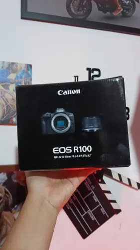 CÂMERA CANON R100 NOVA