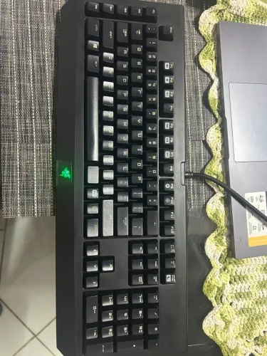 Razer Blackwidow Ultimate Stealth (Usado)