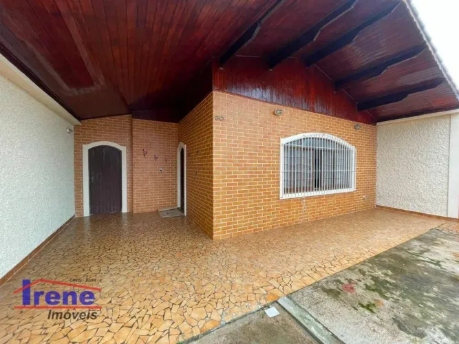 Casa com 3 dormitórios para alugar, 131 m² por R$ 2.800,00/mês - Jardim Suarão - Itanhaém/