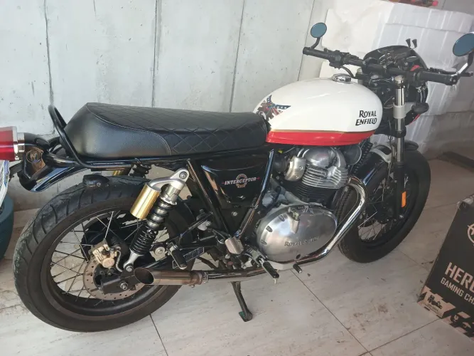 Moto Royal enfild  2021