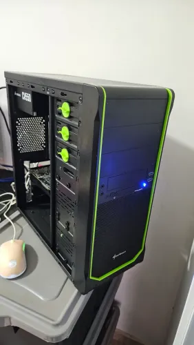 Pc Ryzen 3 3200g + 16 gb ram + Rx 550 4 gb