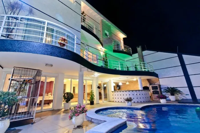 CASA PARA LOCAÇÃO NO TREMEMBE.