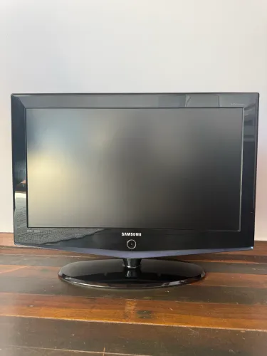 TV Samsung LCD 32? - Excelente Estado | R$ 280,00