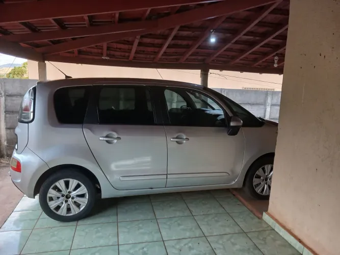 Citroen C3 Picasso GLX 1.6 Flex 16V 5P Mec. 2012